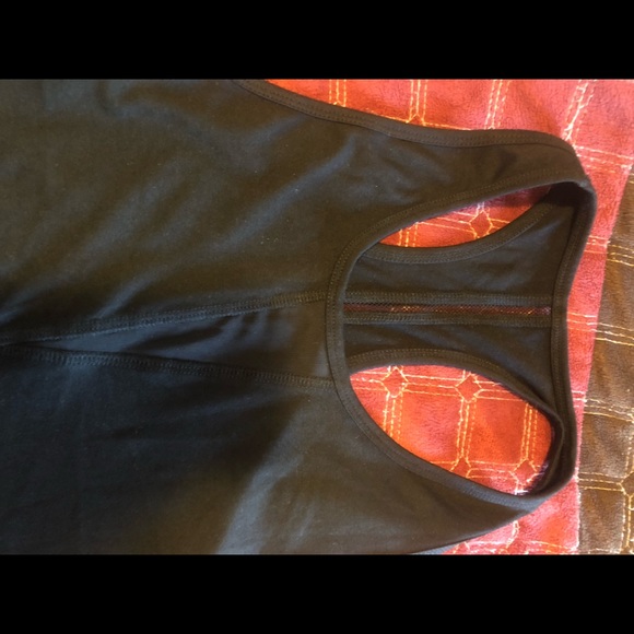 ZYIA active black effortless tank - Picture 2 of 2